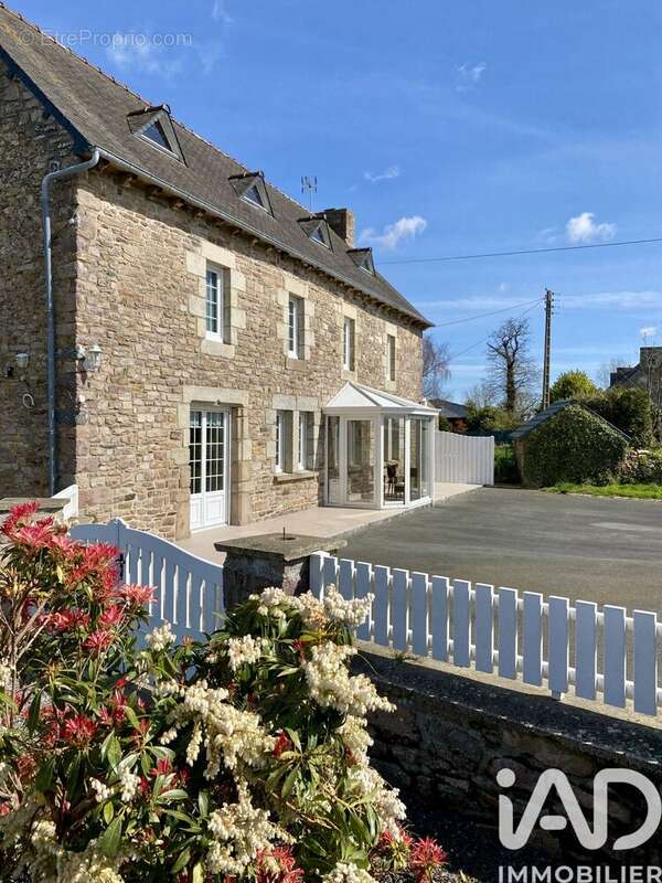 Photo 1 - Maison à PAIMPOL