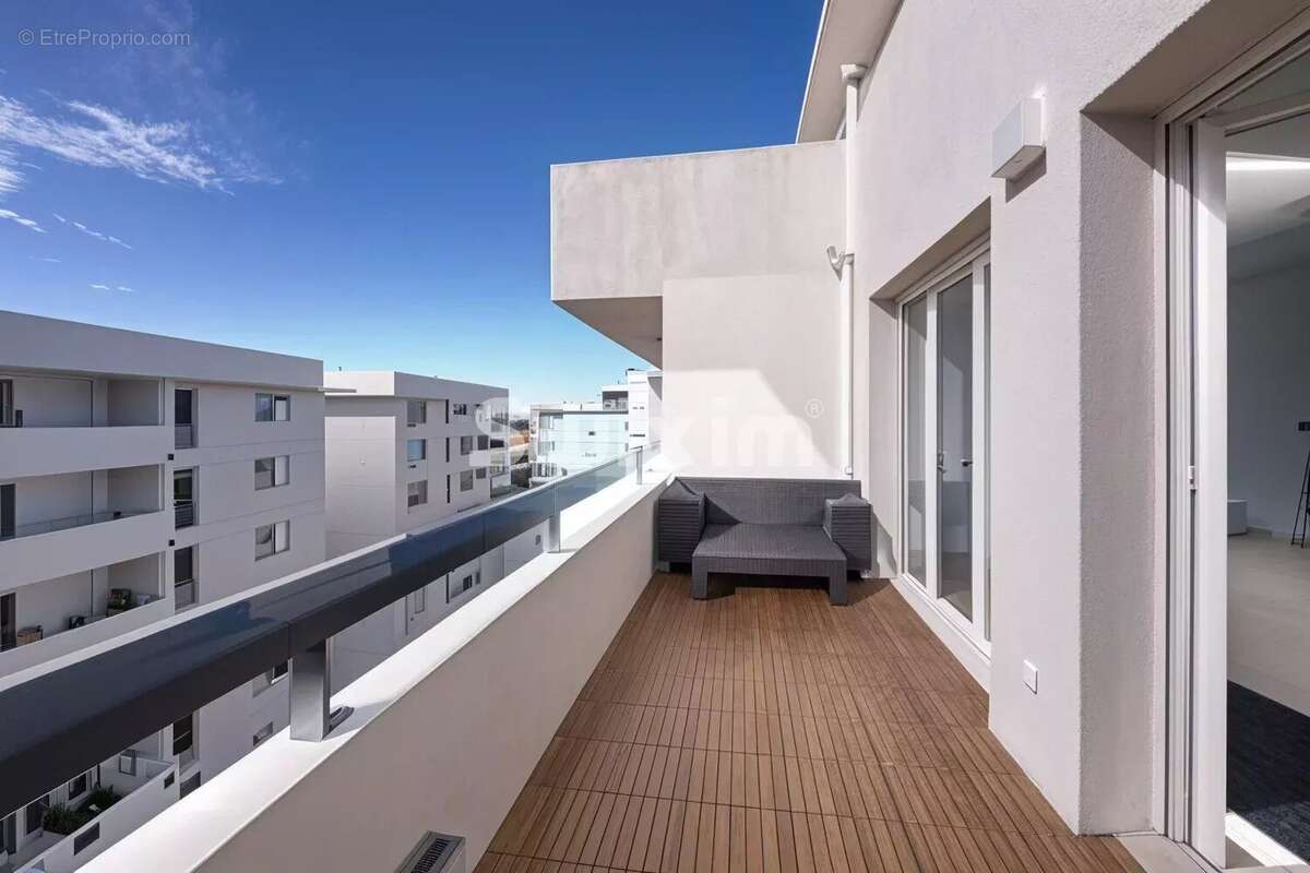 Appartement à MARSEILLE-15E