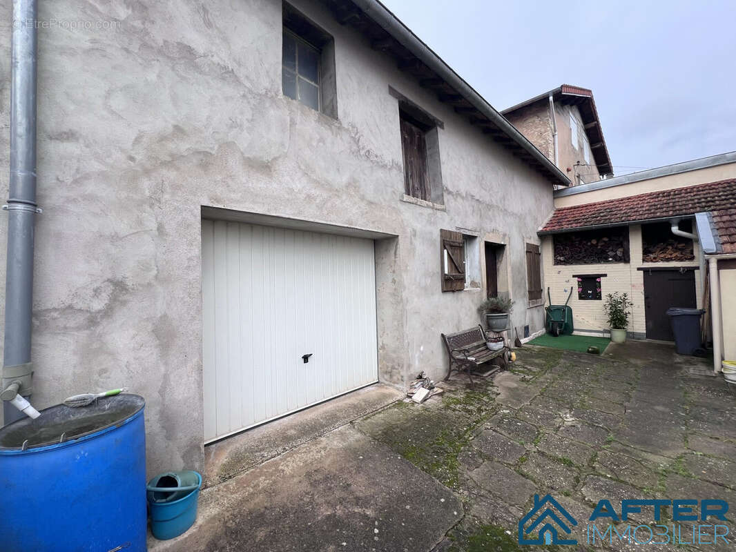 Maison à EINVILLE-AU-JARD