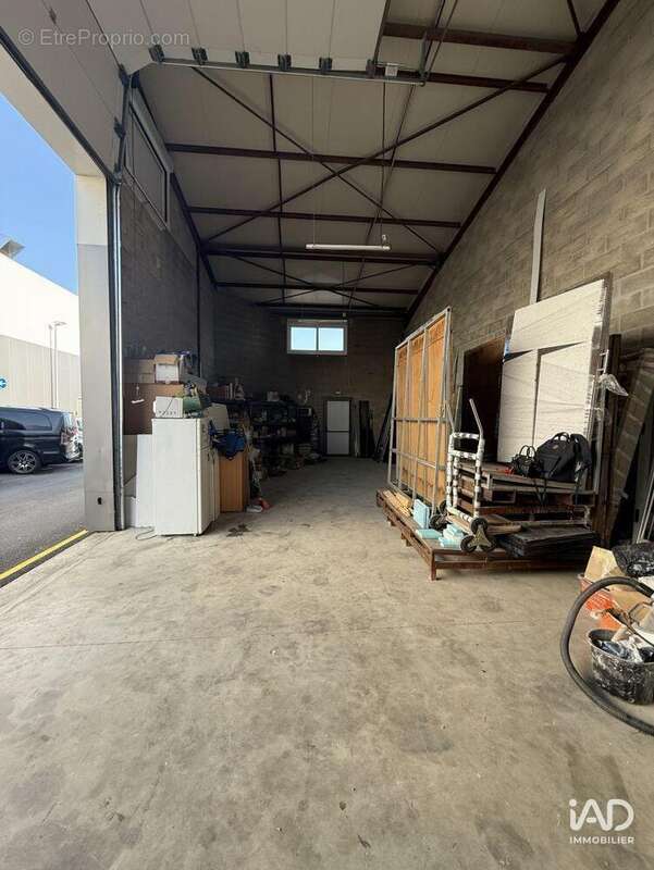 Photo 4 - Commerce à BRIE-COMTE-ROBERT