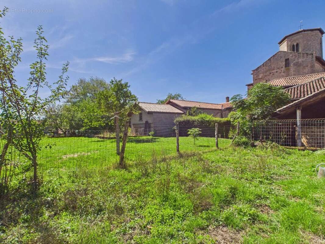 Maison à ROCHECHOUART