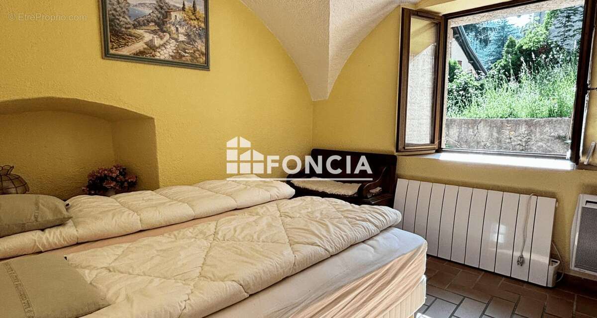 Appartement à SAINT-CHAFFREY