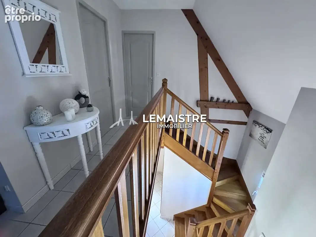 Maison à vendre - Goderville centre - 141 m² - 4 chambres - Vie de Plain-pied - Jardin - Sous-sol - photo 11
