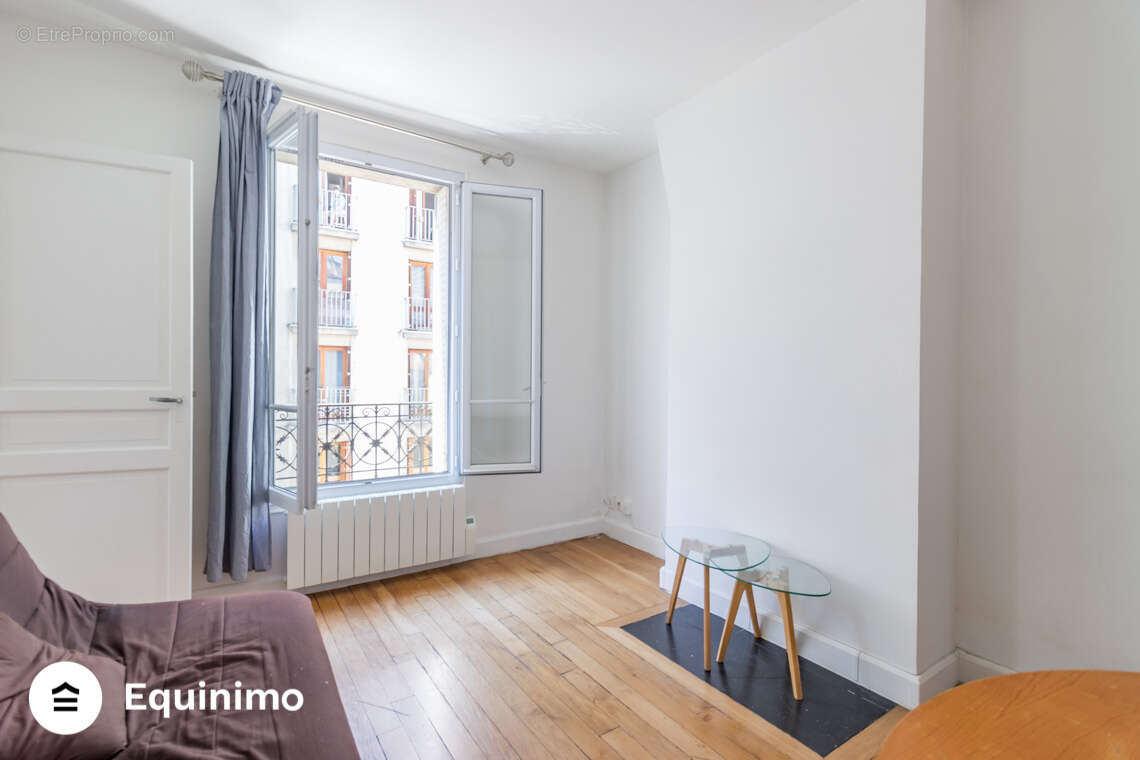 Appartement à PARIS-14E