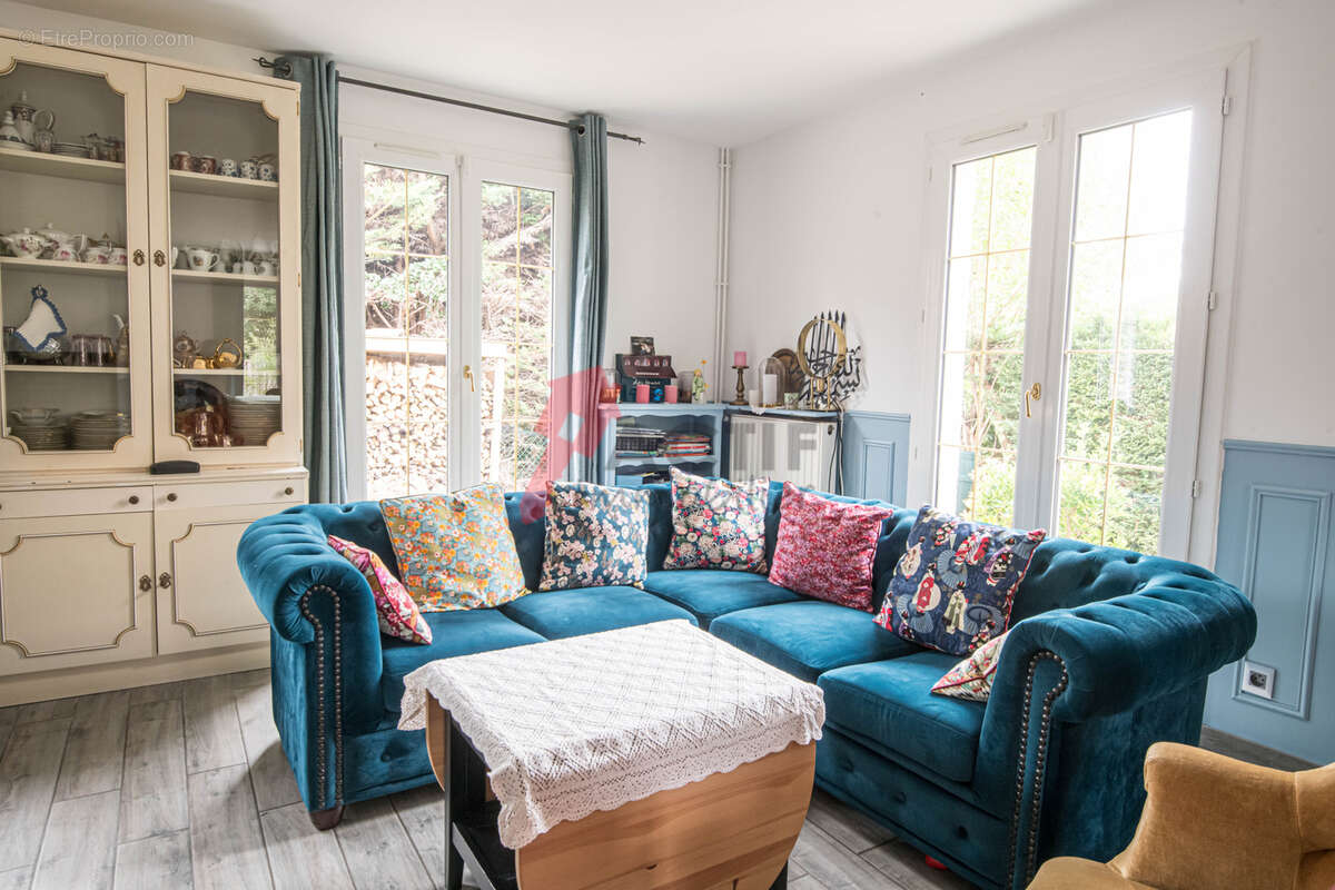 Maison à COURCOURONNES