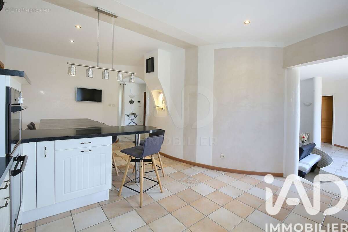Photo 4 - Maison à GRATENTOUR