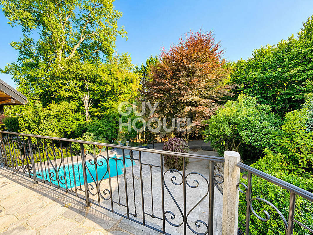 Maison 4 chambres garage piscine - photo 5