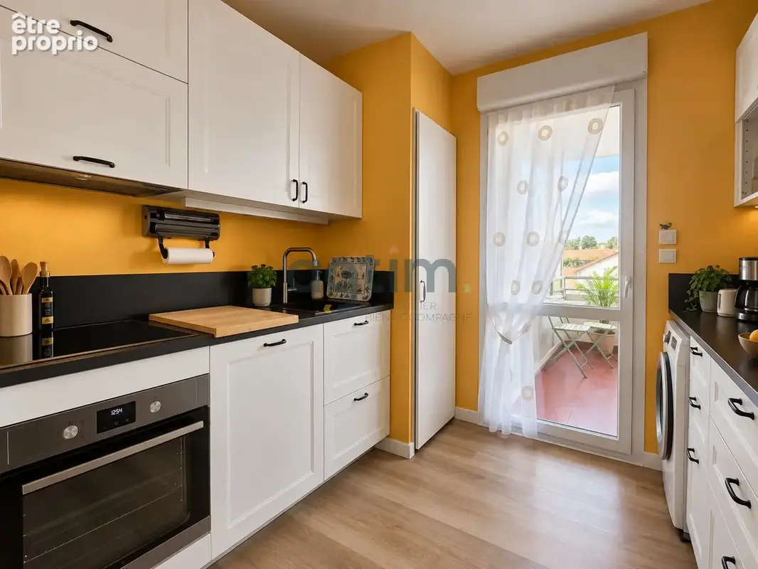 Appartement en superbe état, situé au 2ᵉ étage avec ascenseur d’une résidence calme et sécurisée, à proximité - photo 3