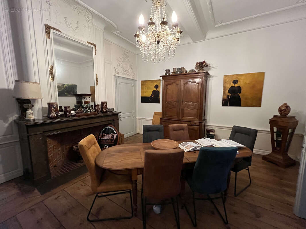 Maison à HAZEBROUCK