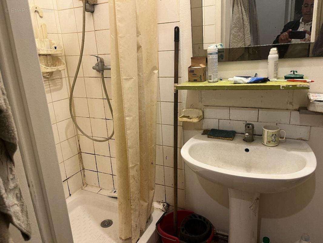 Appartement à MARSEILLE-1E