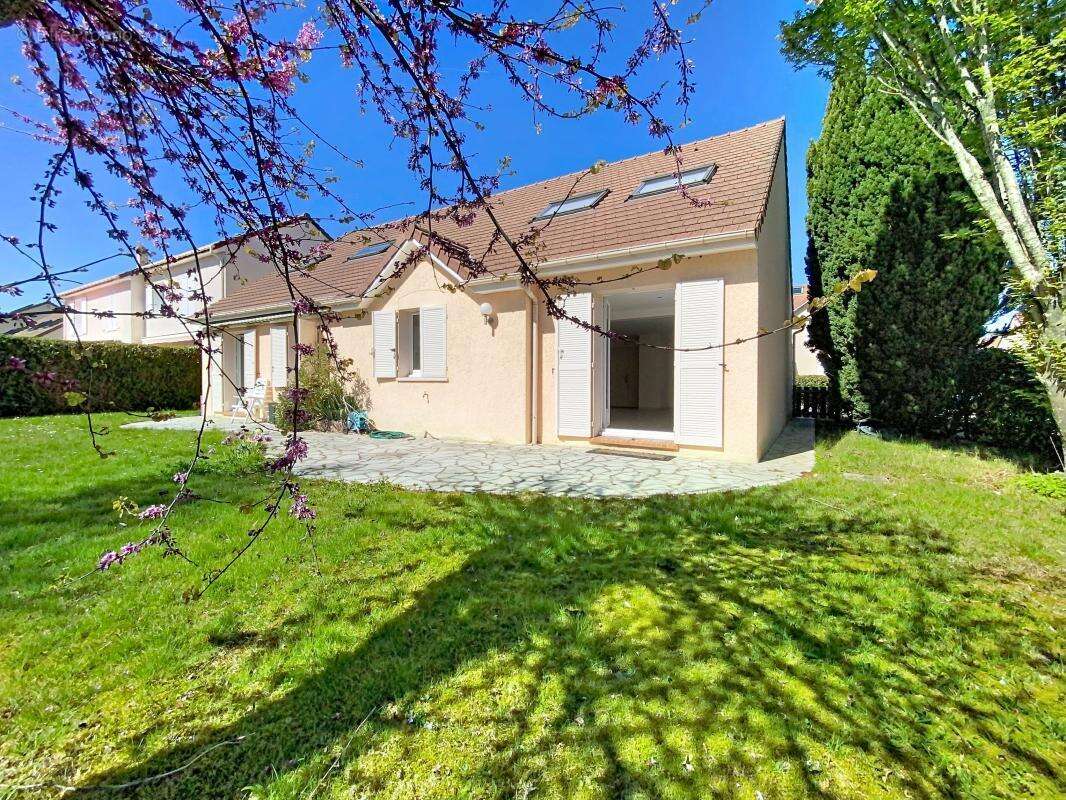 Maison à GUYANCOURT