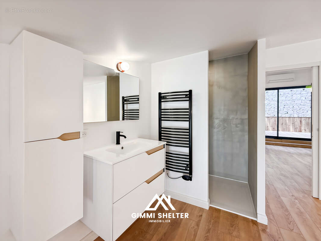 Chauriat - Maison de bourg rénové - 63,8 m2 - photo 8