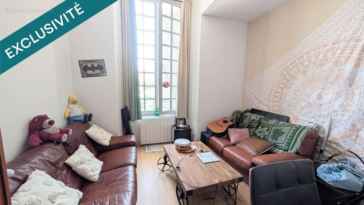 Appartement 82 m² à Saint-Jean-D'angely  - photo 6