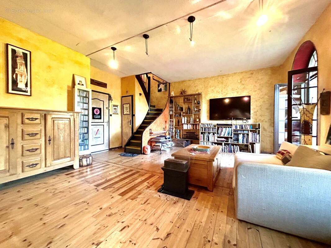 Appartement à VAULNAVEYS-LE-HAUT