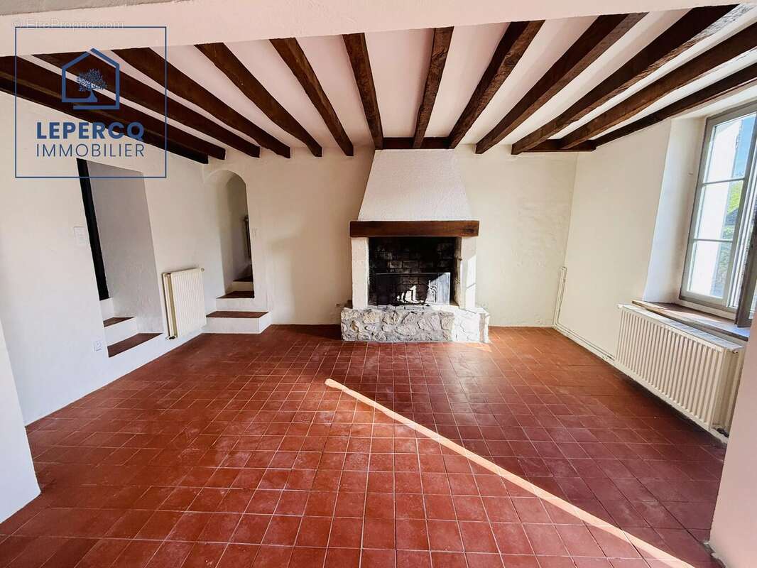 Maison à VILLERS-COTTERETS