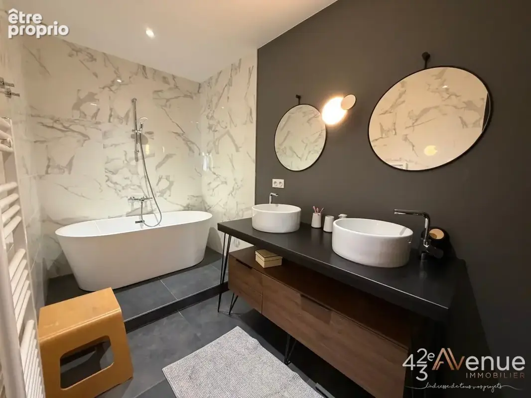 Appartement 5 pièces 200 m² à vendre à Saint-Etienne (42000) - photo 4