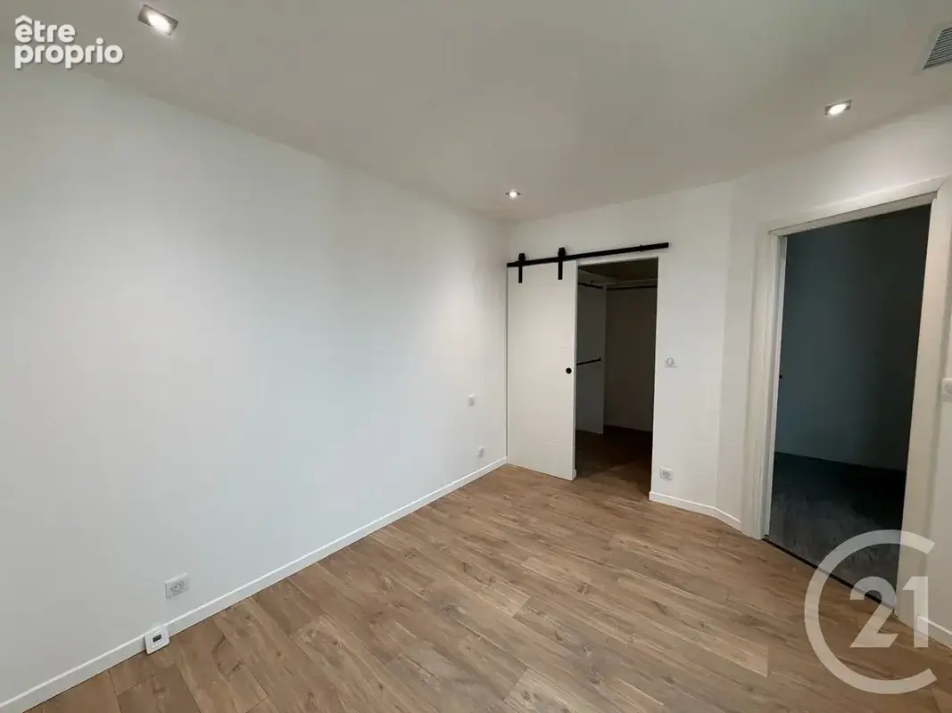 Appartement 4 pièces 140 m² à vendre à Aurillac (15000) - photo 16