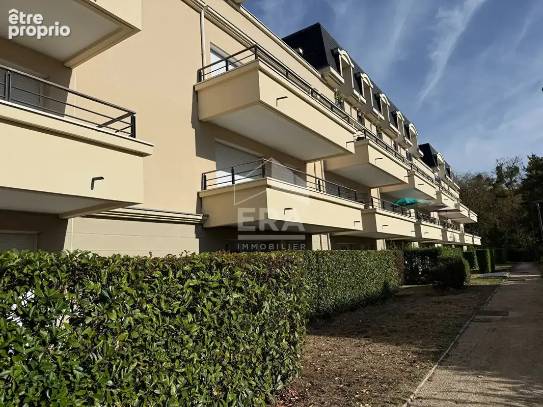 Appartement à EMERAINVILLE