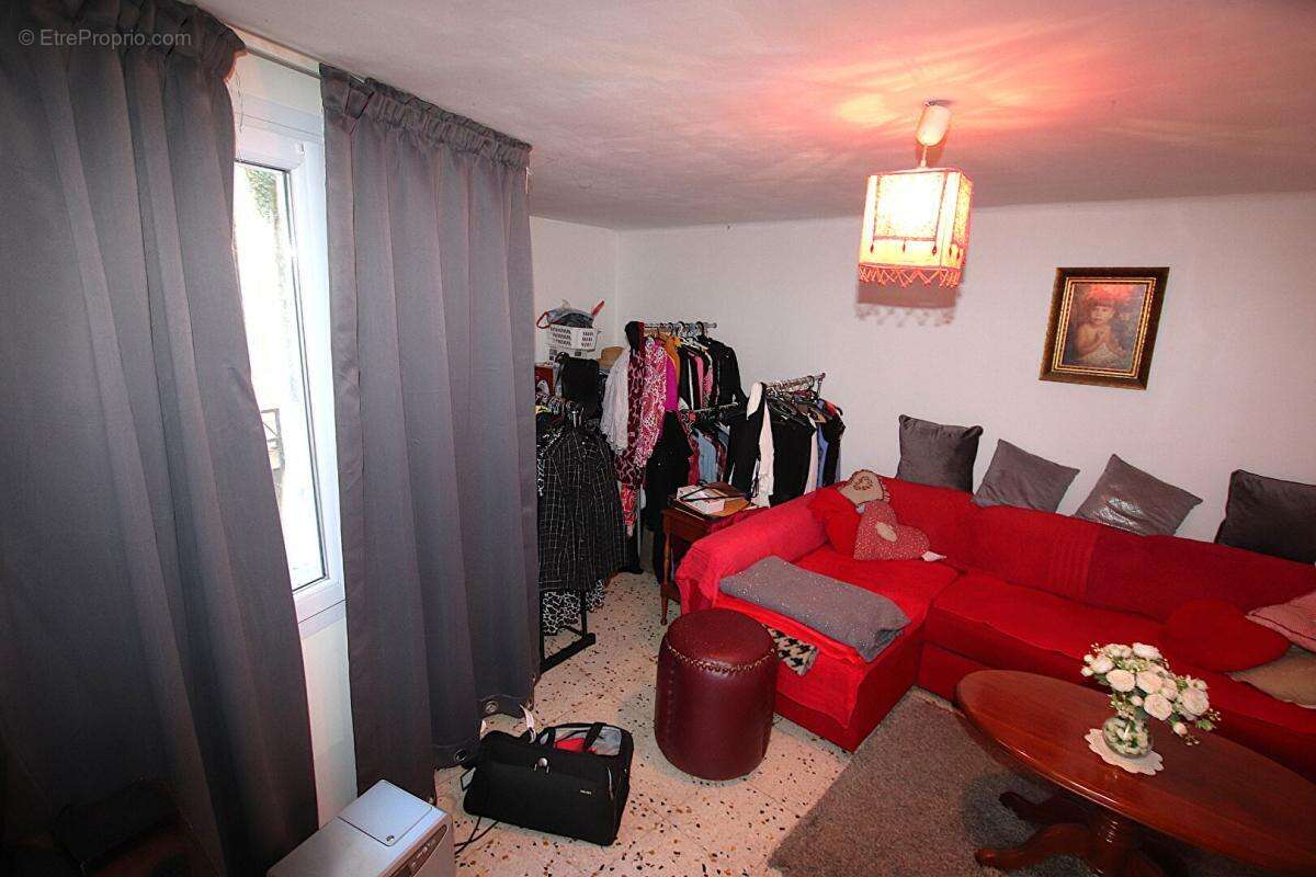 Maison de caractère 180 m² ? avec exterieur ? sous-sol intégral ? dpe c - photo 13