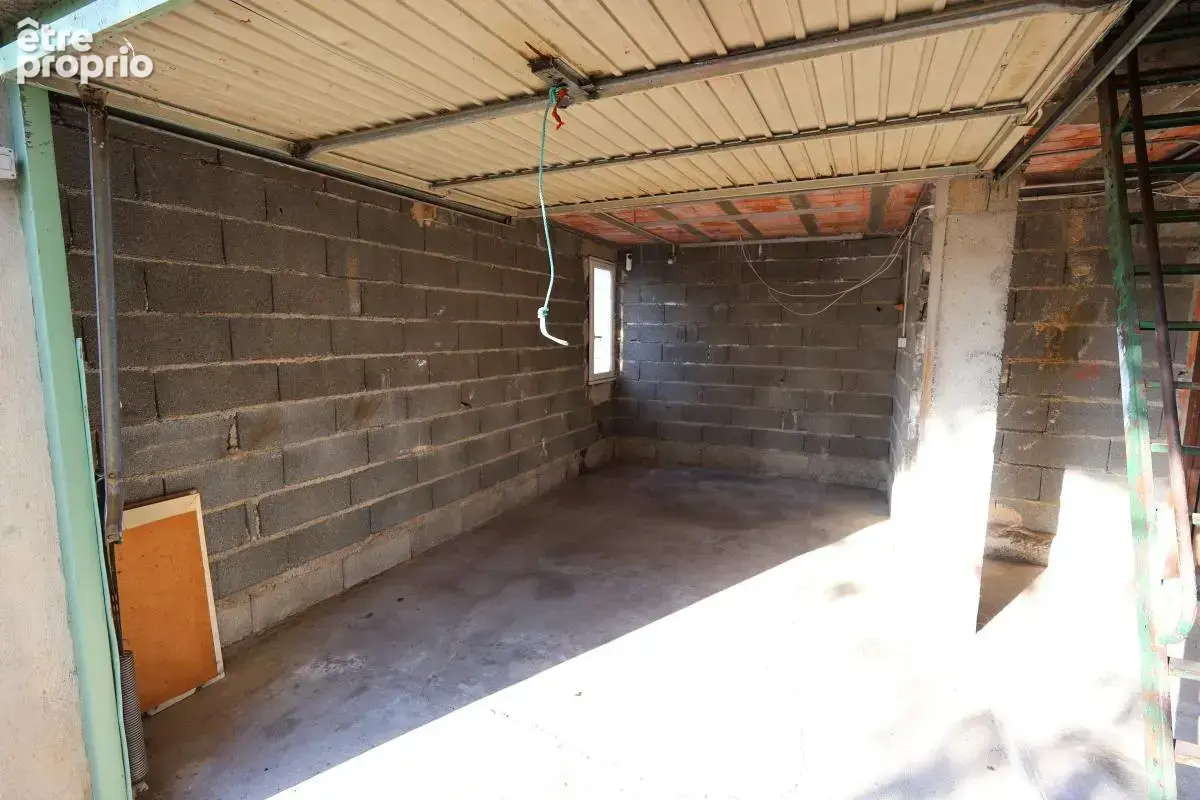 Maison T6 avec garages et piscine - photo 13