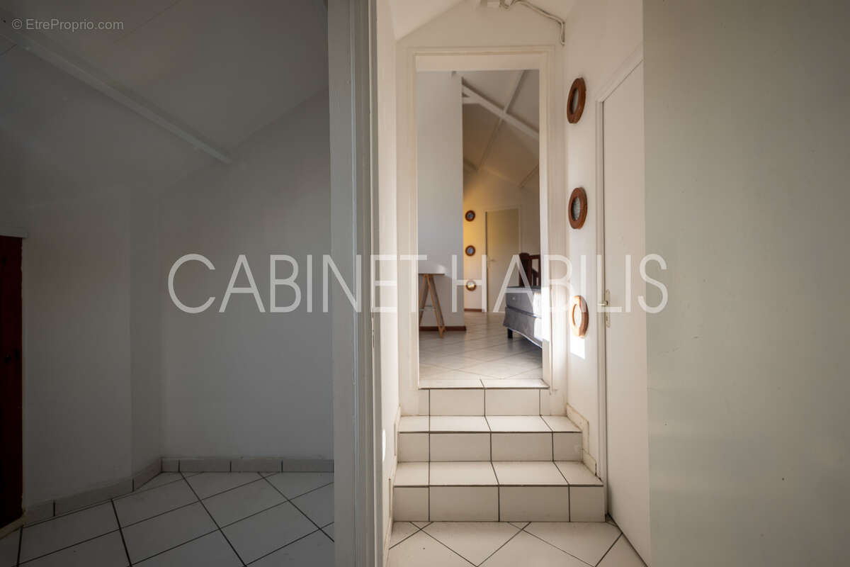 A vendre -  villa f6 de 206.45 m2 environ - saint joseph - 455 000 € - photo 26