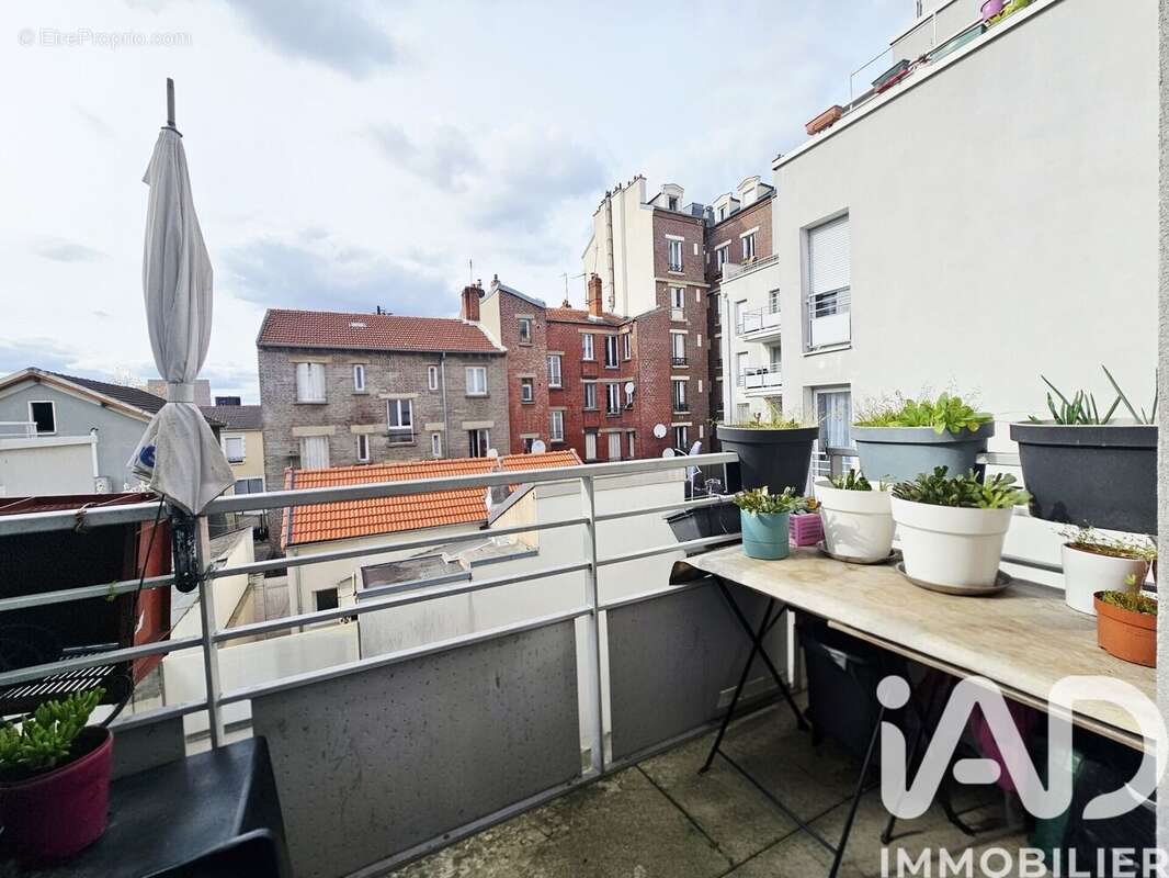 Photo 9 - Appartement à LA COURNEUVE