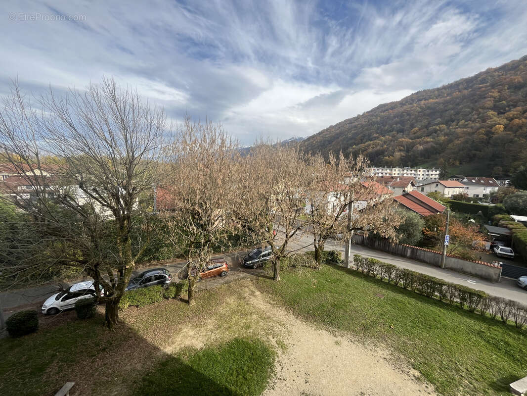Appartement à GIERES