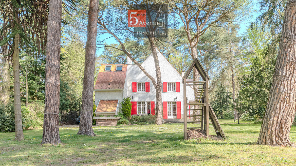 Maison à LAMORLAYE