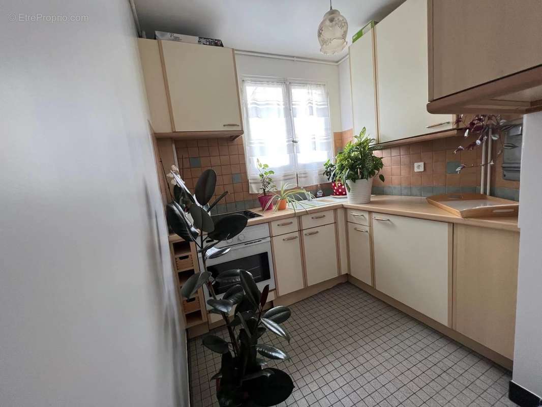 Appartement à PARIS-12E