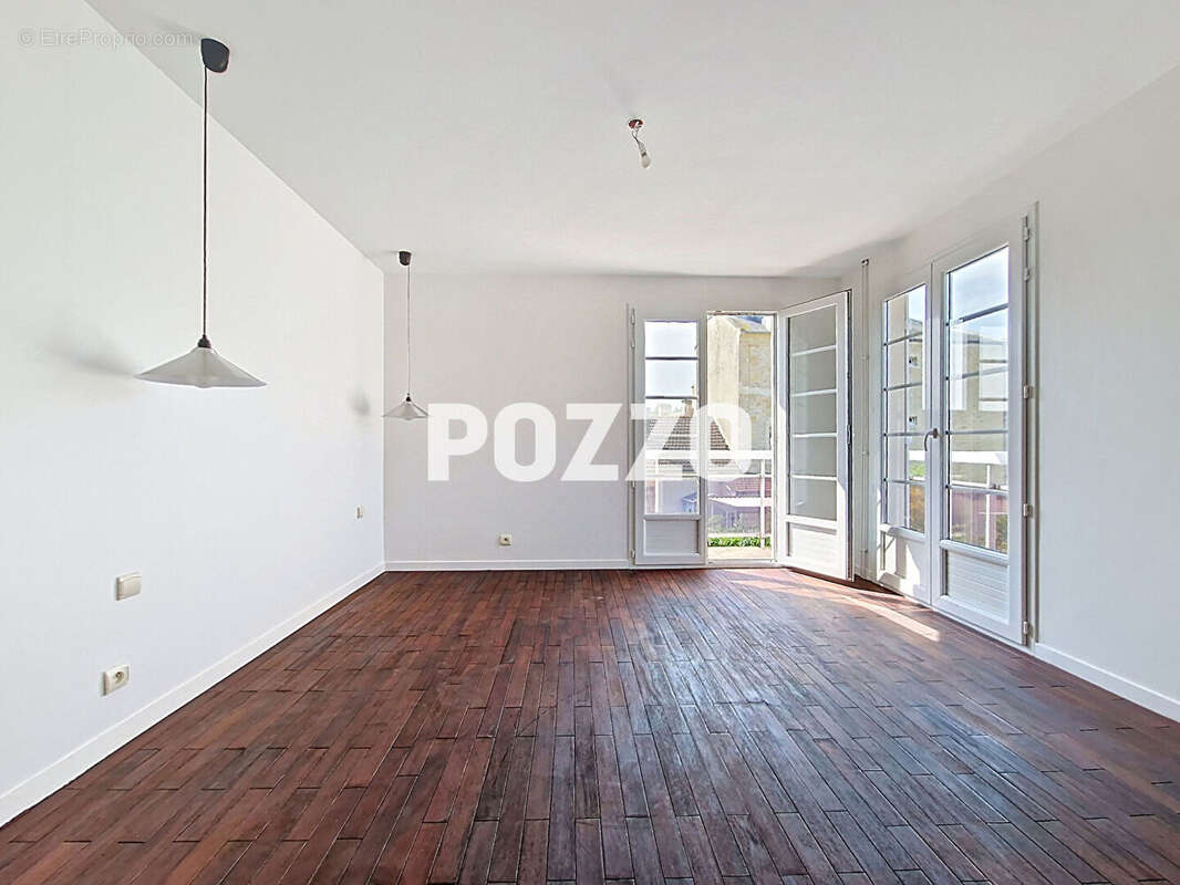 Maison à COURSEULLES-SUR-MER