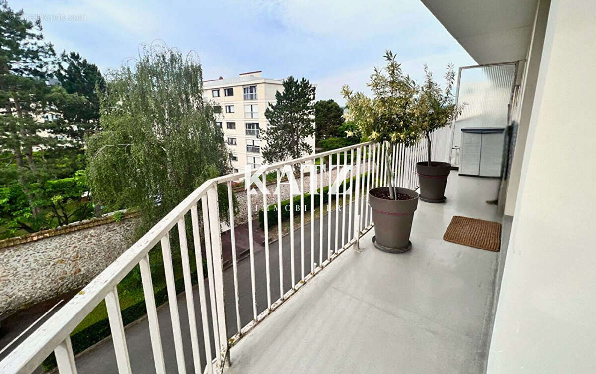 Appartement à VERSAILLES