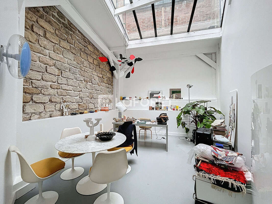 Commerce à PARIS-18E