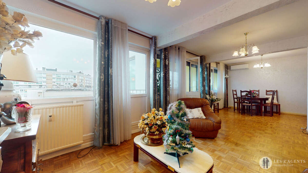 Appartement Echirolles 5 pièce(s) 96 m2 - photo 4
