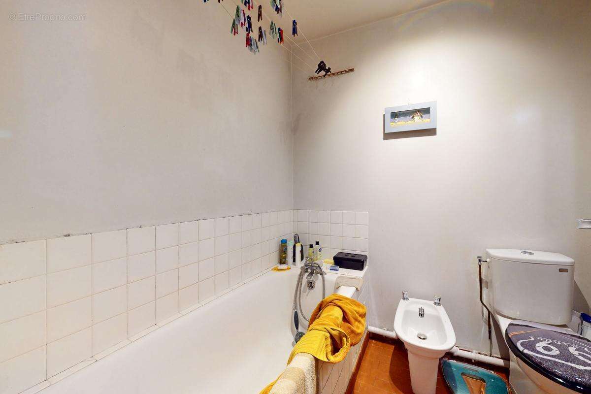 Appartement à MARSEILLE-12E