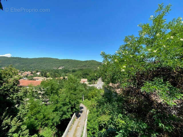 Maison à MOLIERES-SUR-CEZE