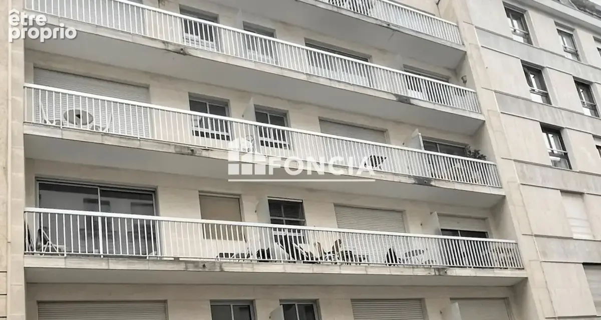 Parking à PARIS-6E