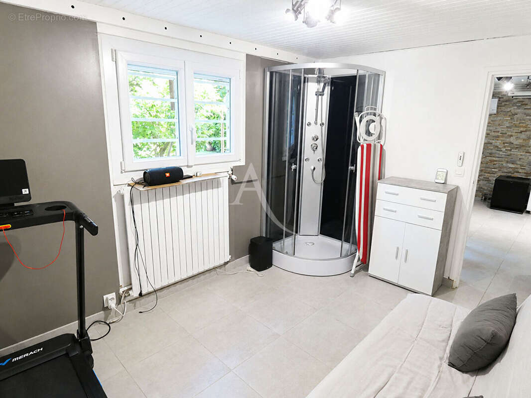 Maison à GAGNY