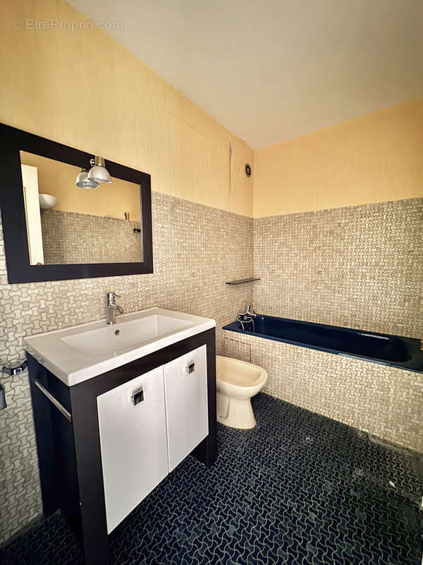 Appartement à CALUIRE-ET-CUIRE