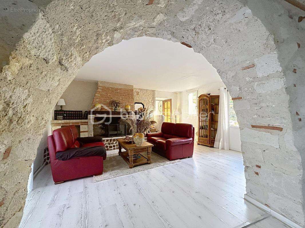 Maison à ASTAFFORT