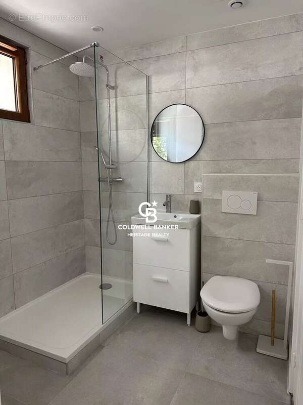 Appartement à LYON-8E