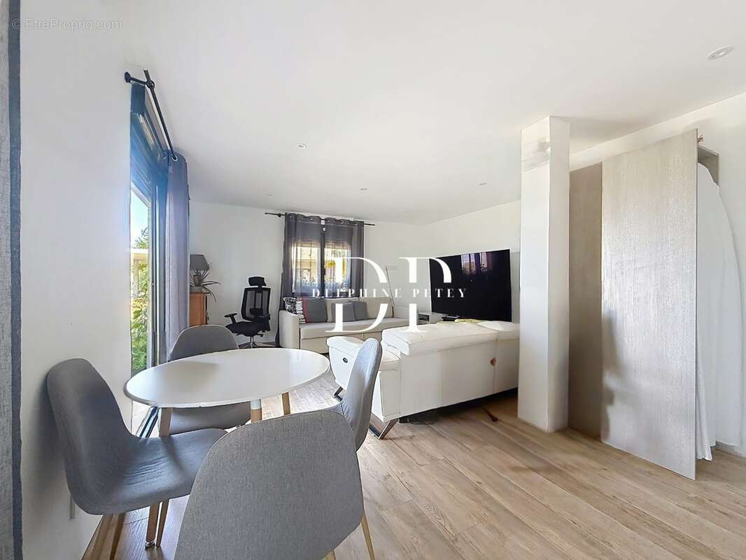 Maison à vendre 5 pièces LUCINGES (74) - photo 5