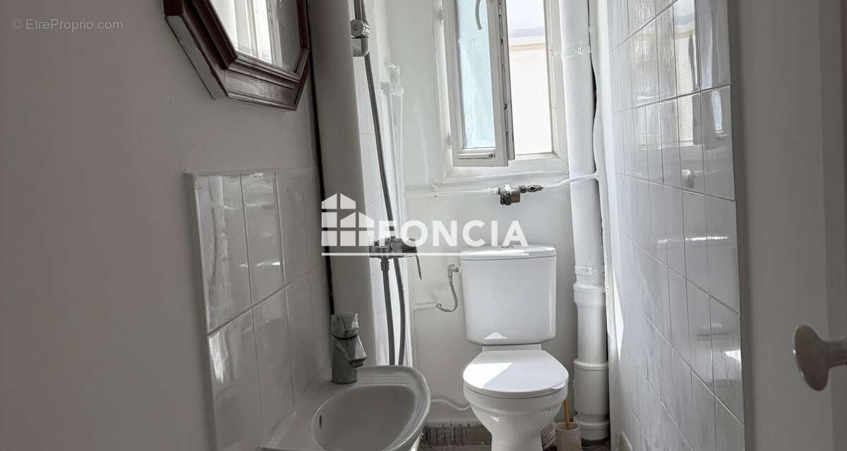 Grand studio en etage eleve! - photo 6