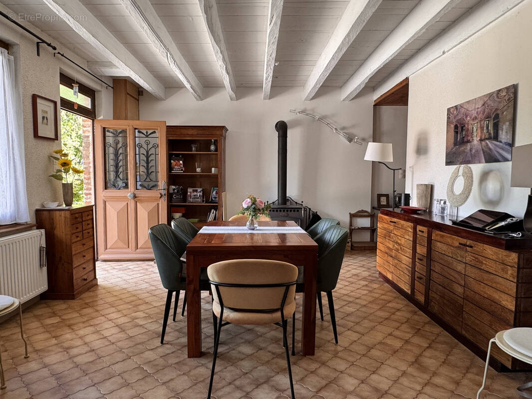 Maison à PIERRE-DE-BRESSE