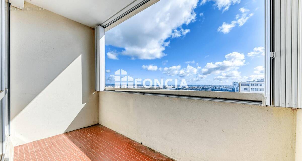 Appartement à VILLEURBANNE