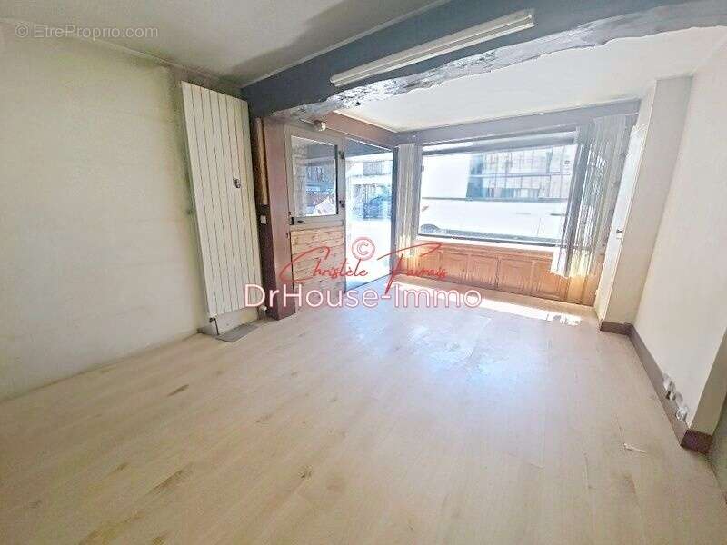 Maison 210 m² à Louvigne-Du-Desert  - photo 34
