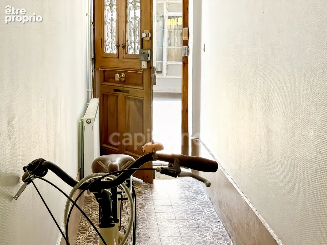Maison à vendre 7 pièces DIVONNE LES BAINS (01) - photo 5
