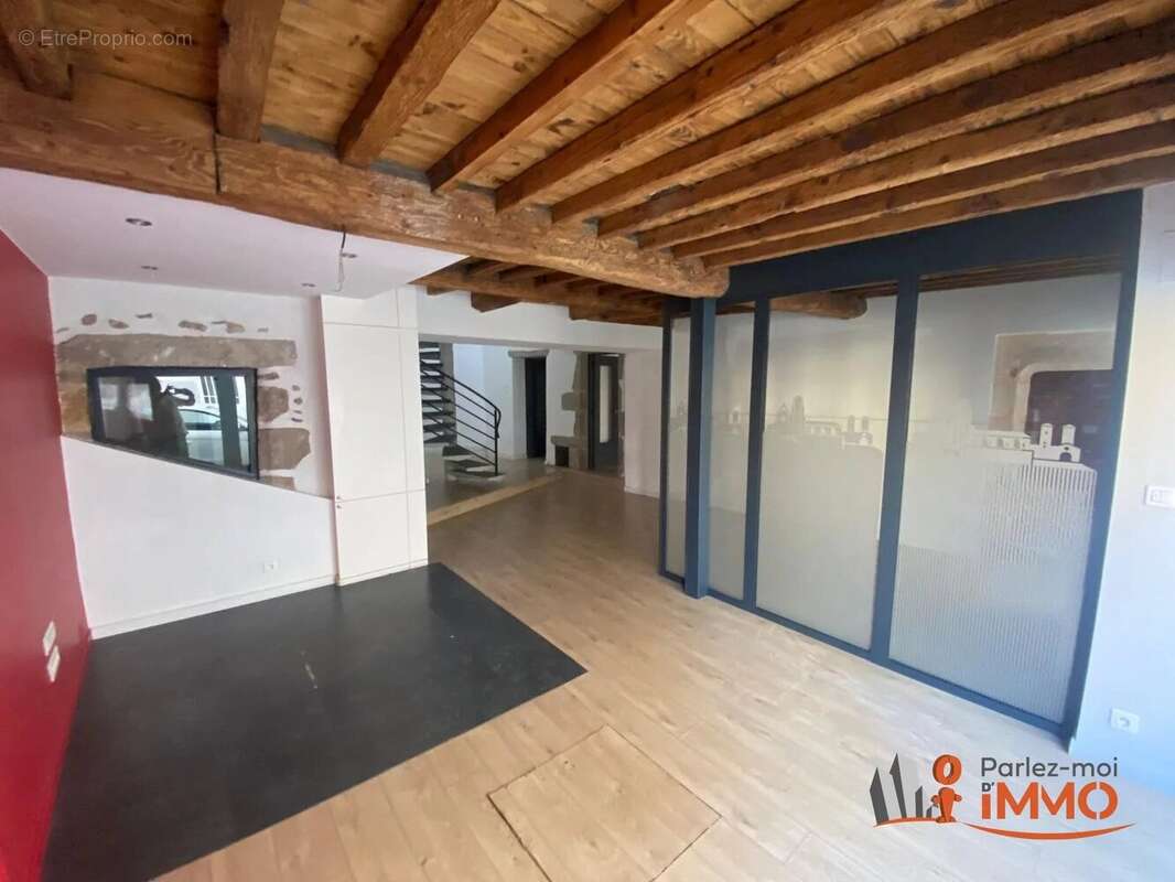 Commerce à MONTBRISON