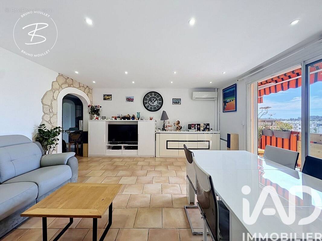 Photo 1 - Appartement à TOULON