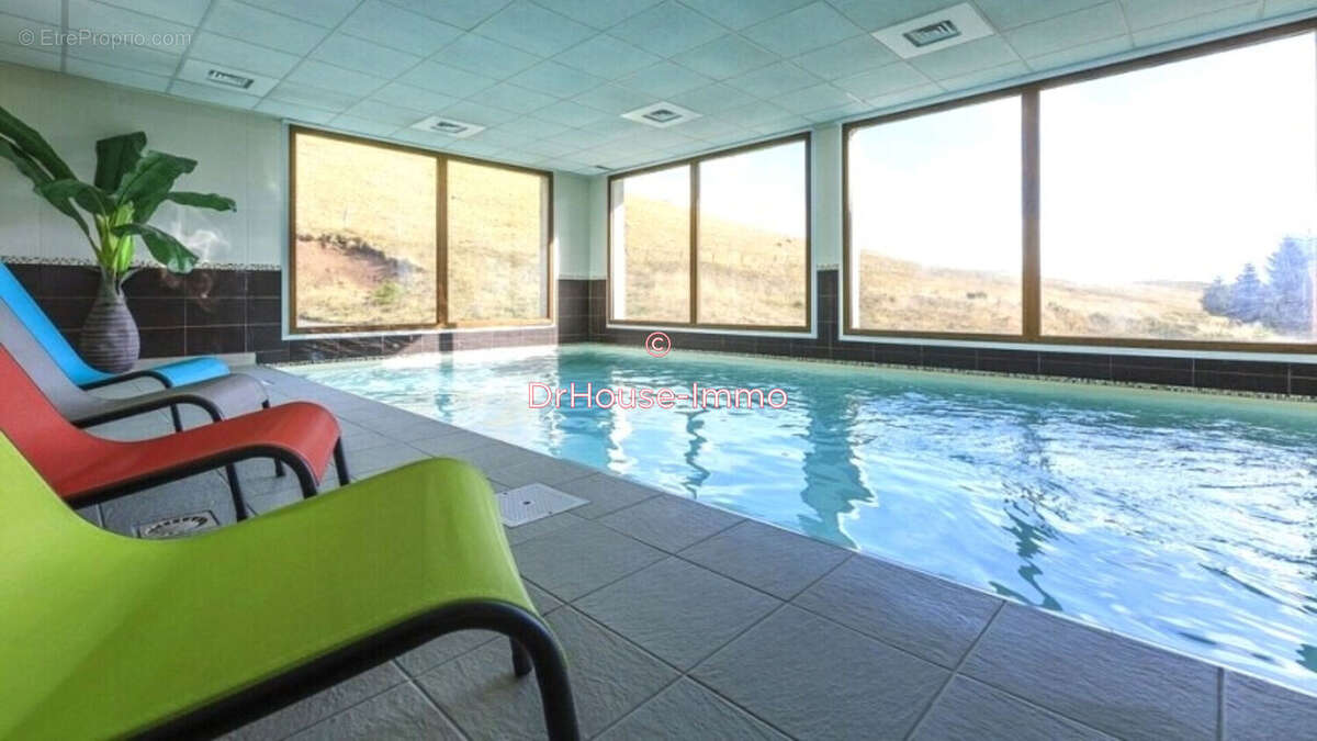Appartement à BESSE-ET-SAINT-ANASTAISE