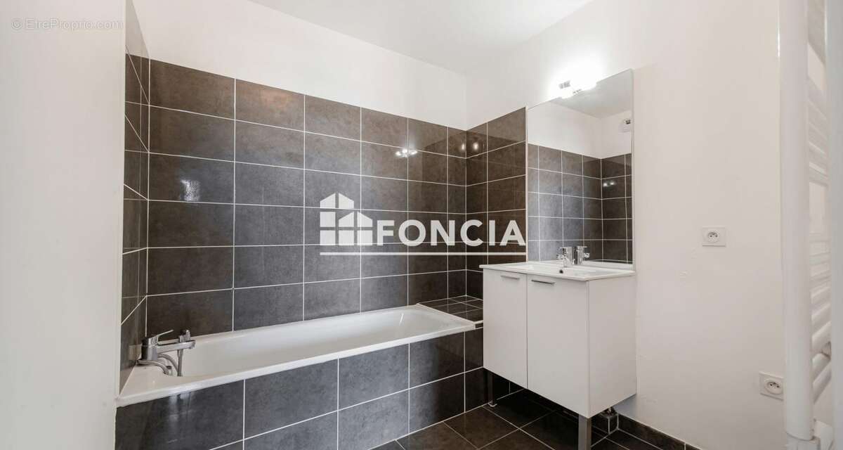 A vendre appartement T2 de 44 m2 - Secteur Duranne - Aix-en-Provence 13100 - - photo 9